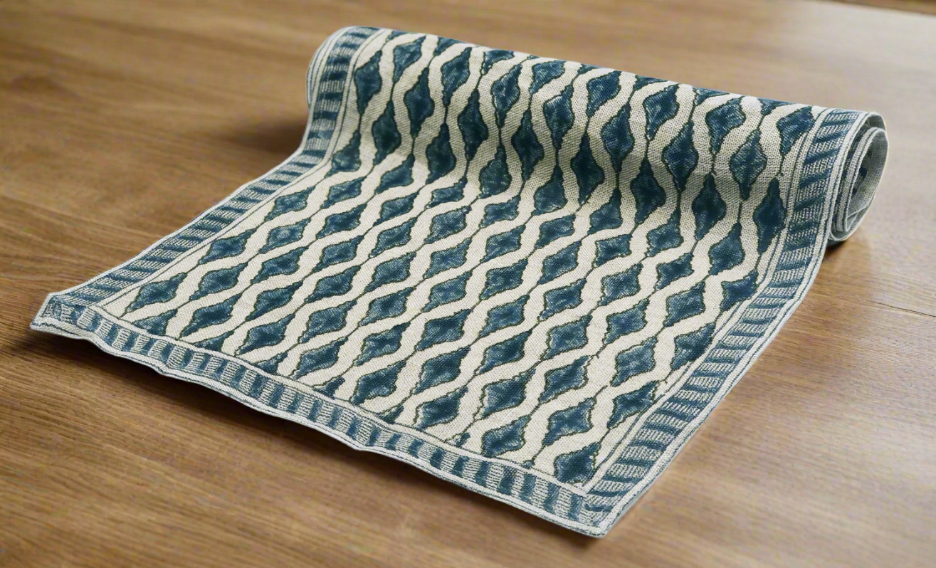 Canvas & Sassoon Fenella Lantern Table Runner