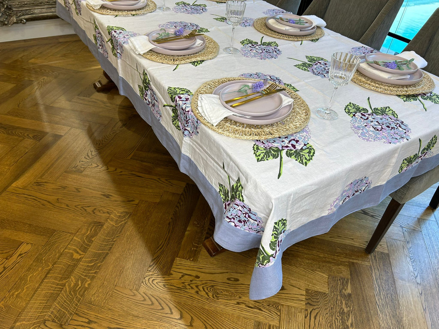 Hydrangea Linen Tablecloth