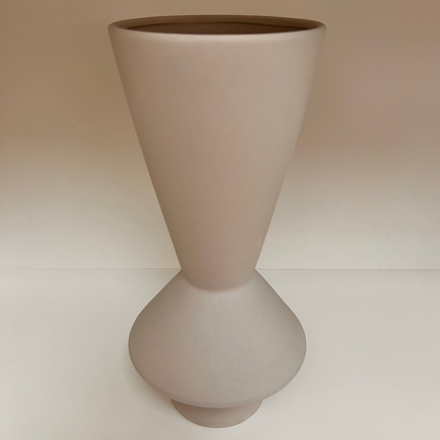 Elle Vase